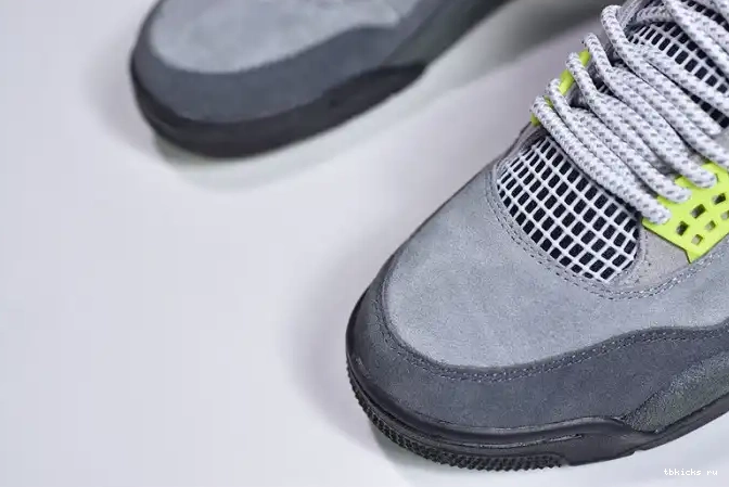 Reps TB Jordan CT5342-007 4 Air SE Neon 0507